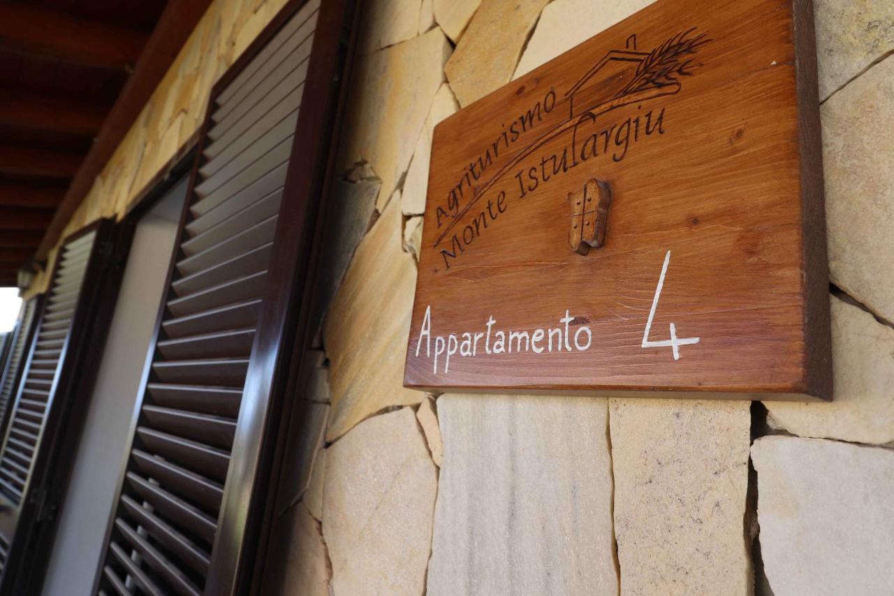Agriturismo Monte Istulargiu 발레도리아 외부 사진